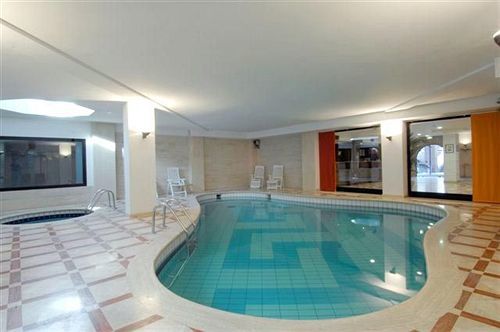 Du Cheval Blanc 4*